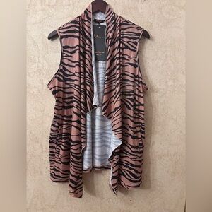 Angel Cult Open Front Cardigan Sleeveless(Pit to pit (back) 23”Length 28”)